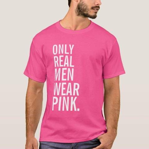 Was haltet ihr Frauen von einem Rosa shirt bei Männern?