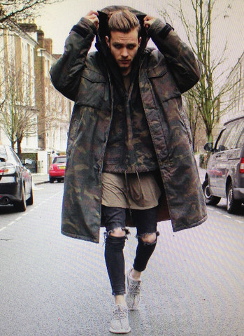Yeezy Coat, Yeezy Half Zip Jacket, Ripped Levis Jeans, Turtle Dove - (Mode, Fashion, teuer)