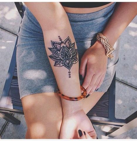 Was Hat Dieses Tattoo Fur Eine Bedeutung Tatowieren Motiv