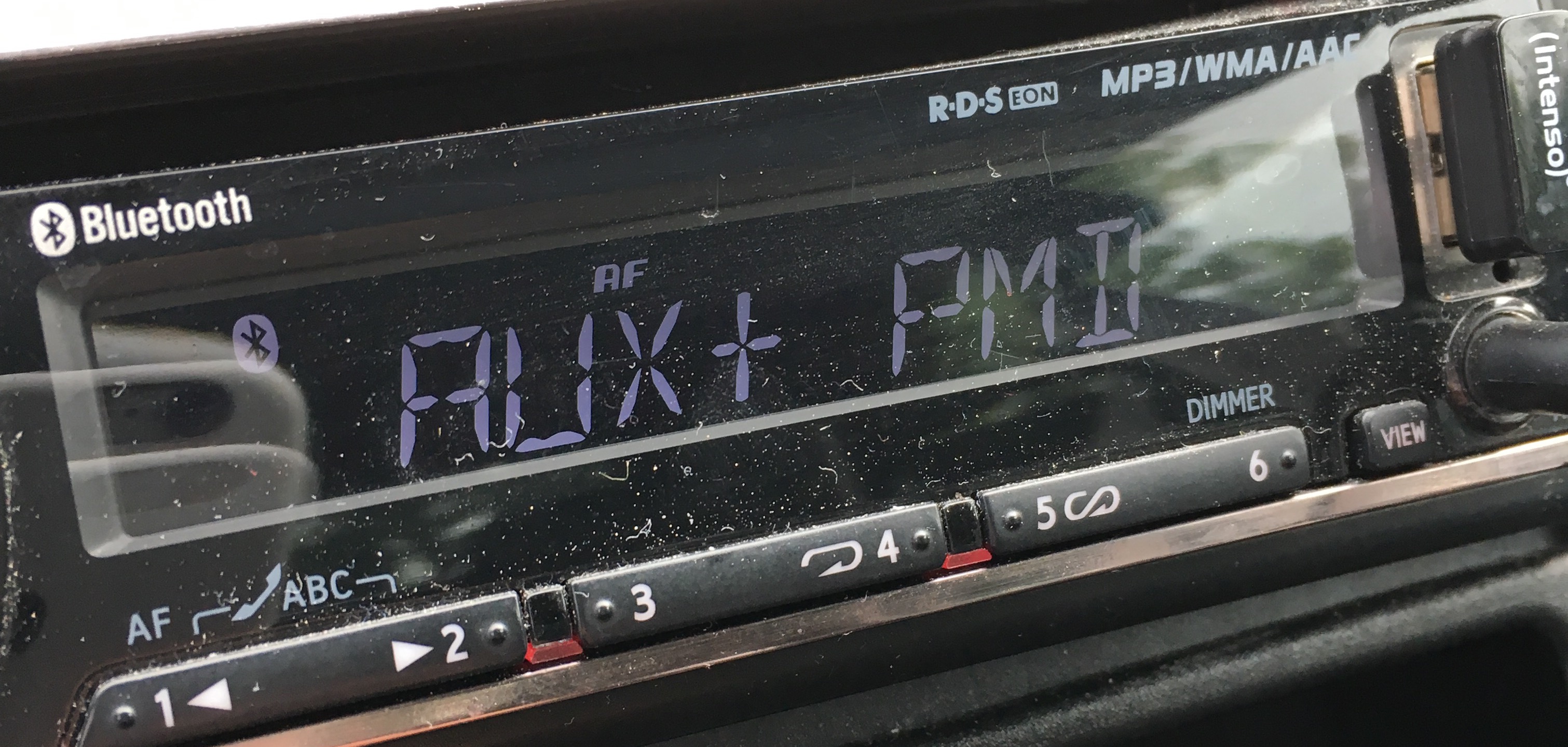 Was ist "AUX+"? (Technik, Auto, Audio)