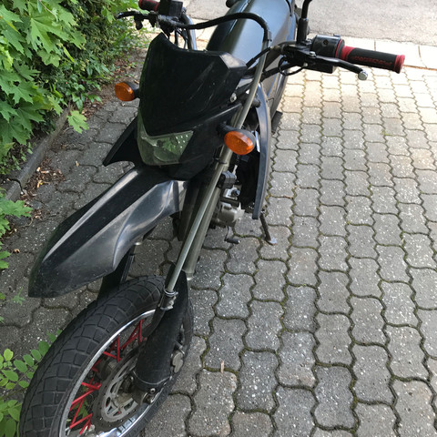 Frontansicht - (Führerschein, Moped)