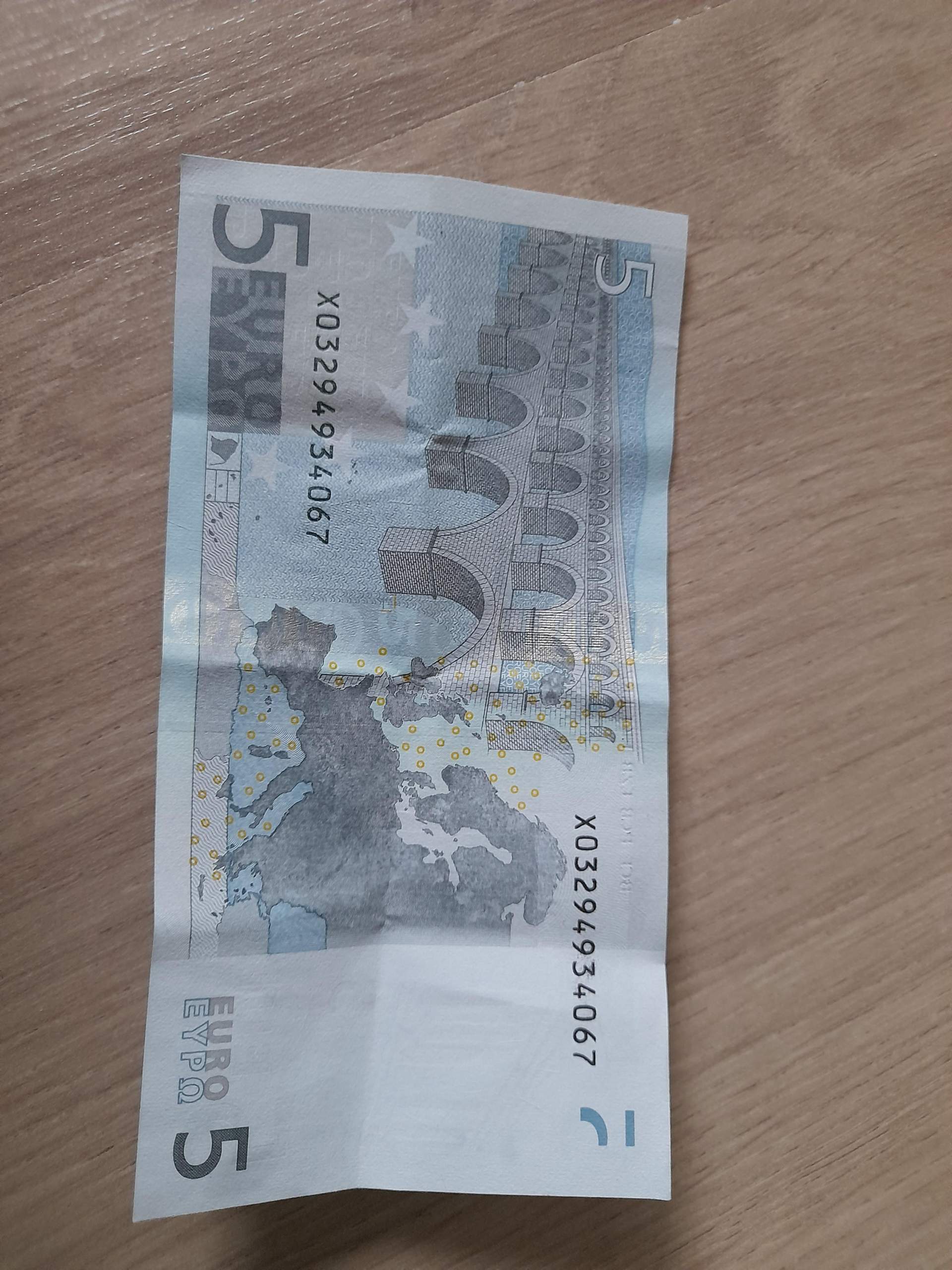 Paragraph 5 Schein Was ist das für ein 5€Schein? (Geld, Wert, Euro)
