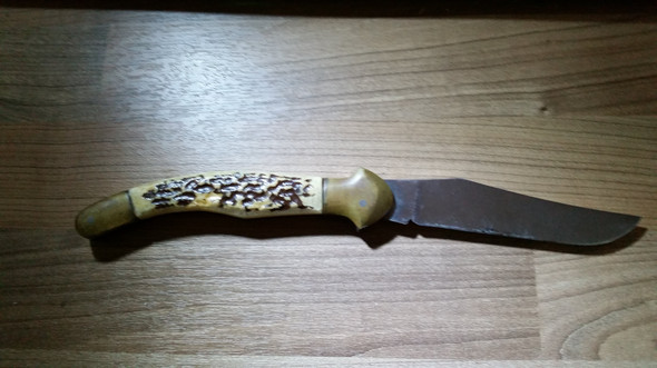 Was ist das für ein Messer? Kennt jemand die Marke?