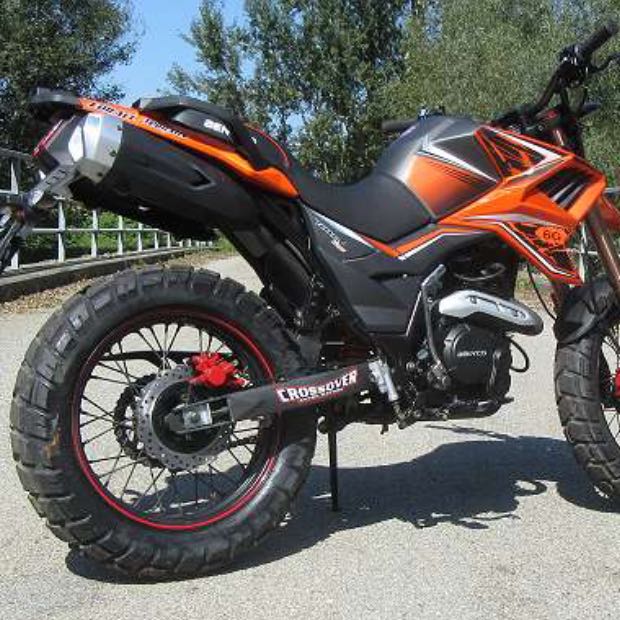 Was ist das für ein Motorrad das ihr hier sehen könnt ...