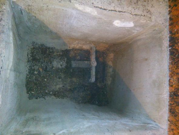 Revisionsöffnung im regenfallrohr bild Revisionsöffnung im regenfallrohr bild