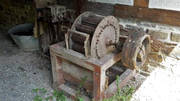 Was ist das für eine alte Maschine?