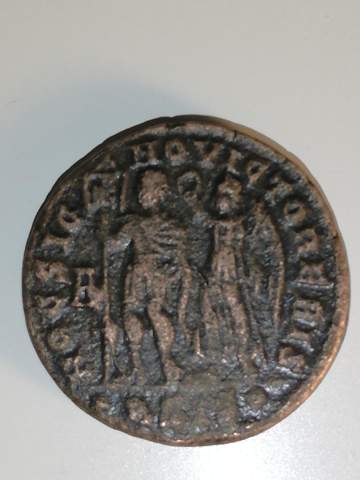 Was ist das für eine Münze? Antik? Kaiser Konstantin?