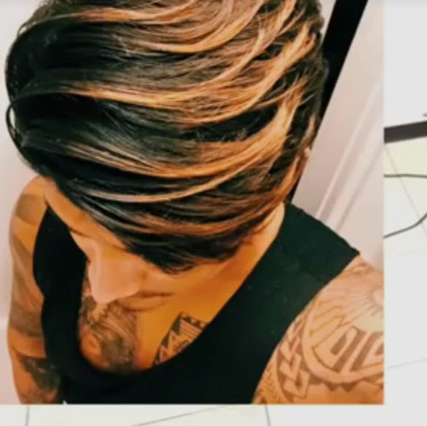 Was Ist Das Fur Eine Strahnen Farbe Haare Manner