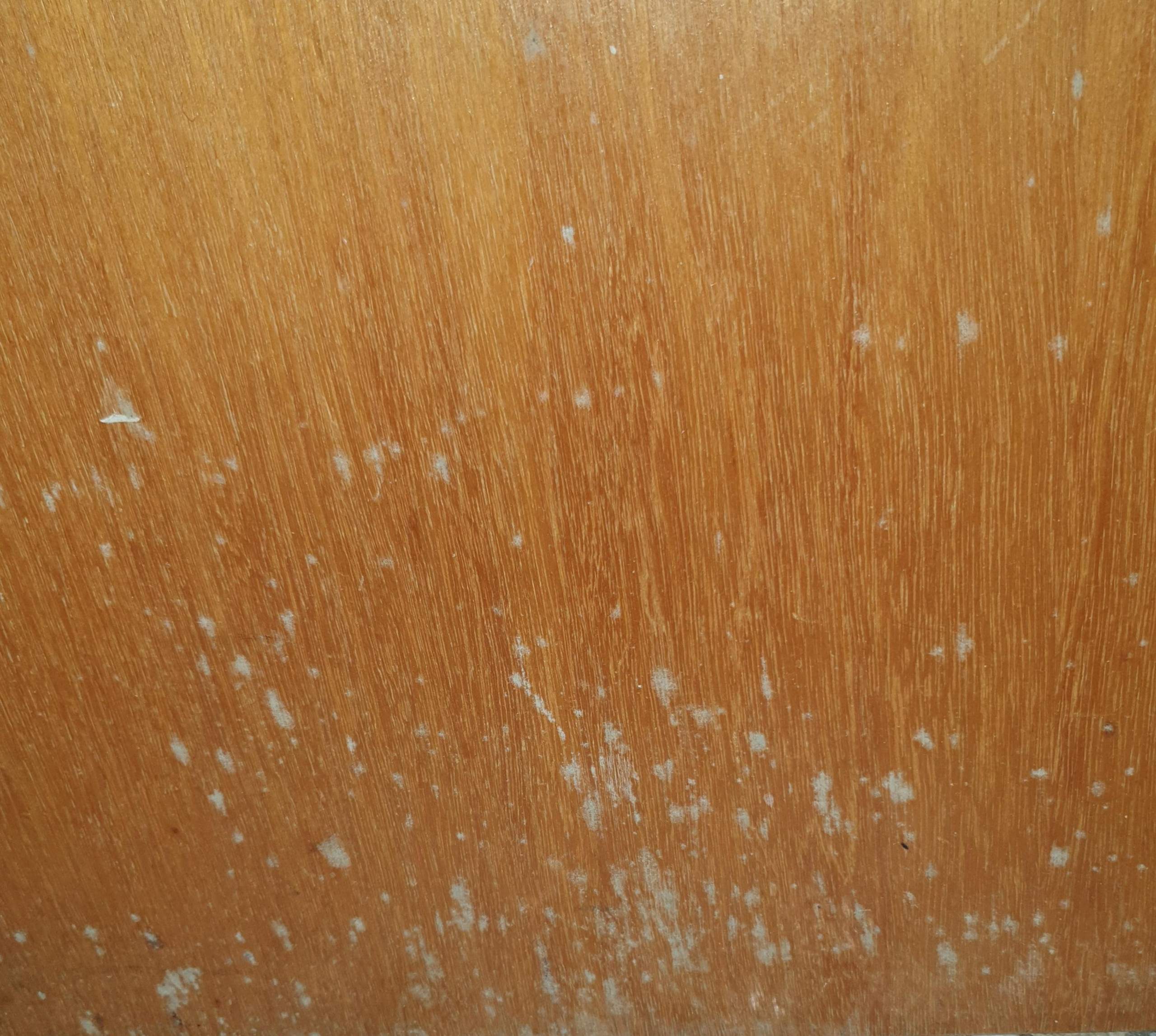 Was ist das weiße auf dem Holz? (Flecken, Holzbearbeitung, Holzboden)