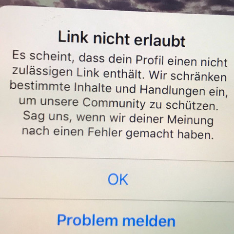 Das kommt dann immer wenn ich was liken oder so möchte. - (Instagram, Konto, social-media)