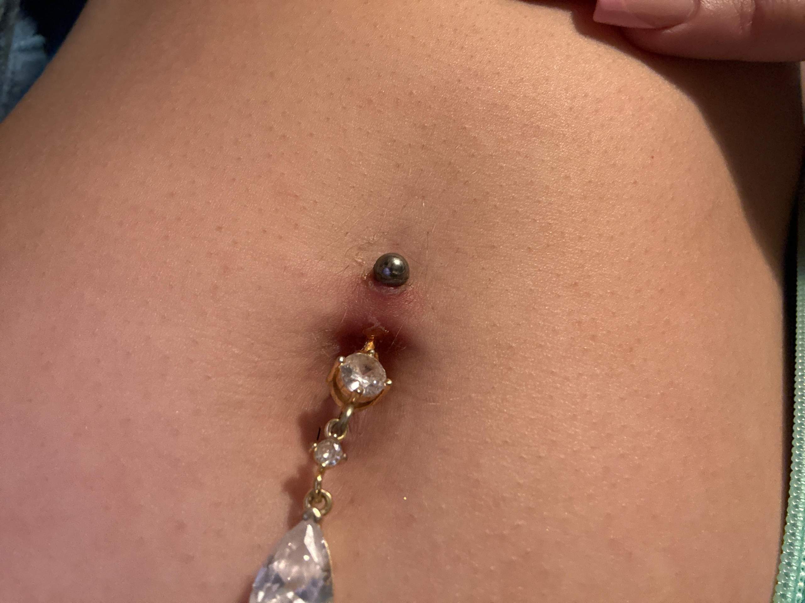 Was ist mit meinem Piercing? (Schmerzen, Piercingschmuck)