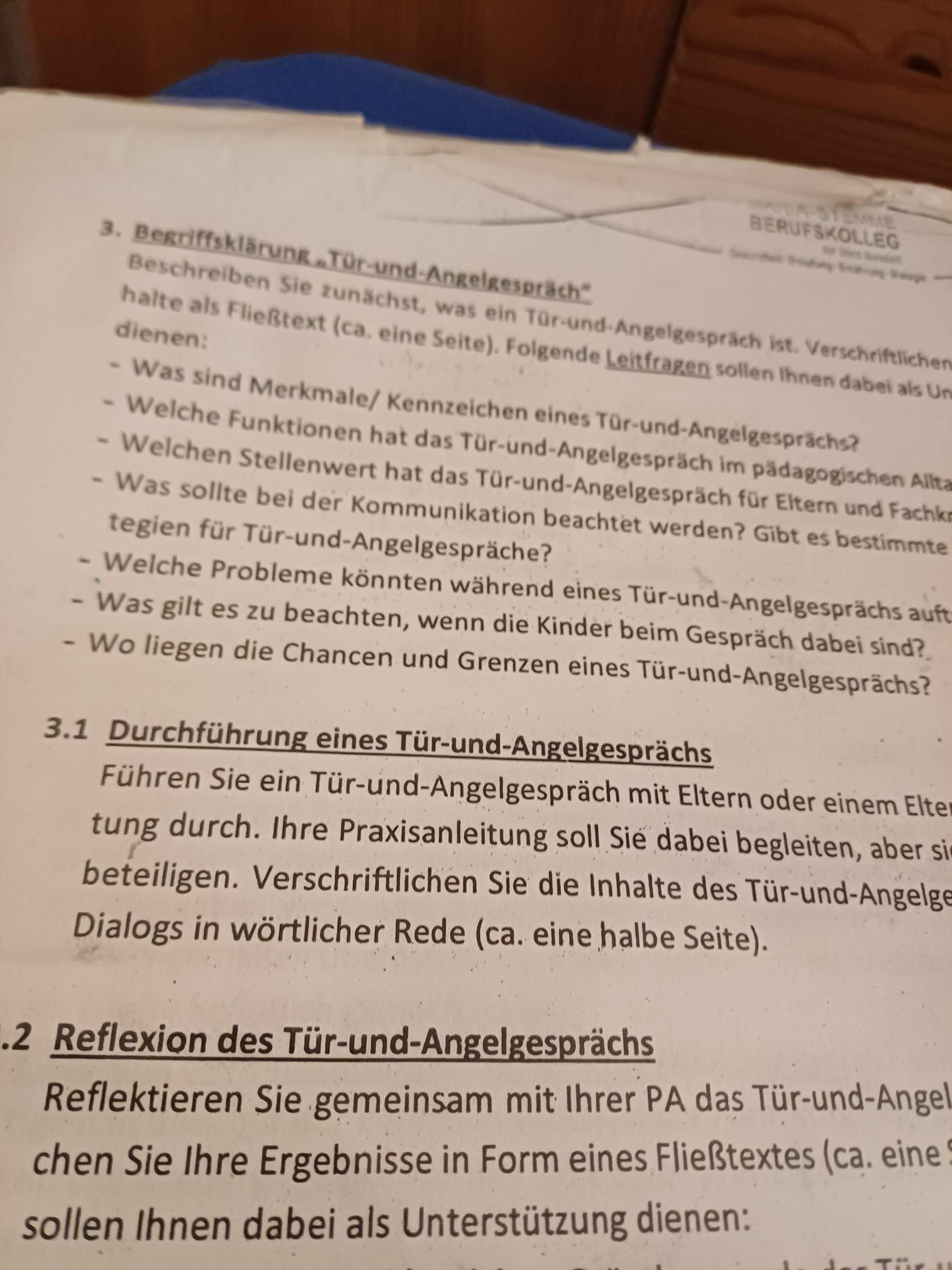 Was kann man eine Seite als tür und angelgespräch schreiben? (Schule ...