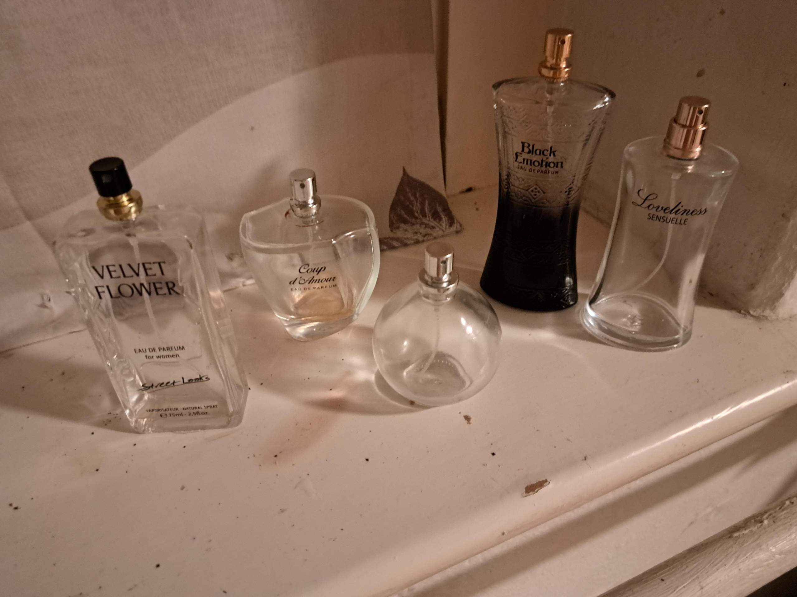 Was kann man mit leeren Parfüm Flakons machen? (Pflege, Kosmetik, Hygiene)