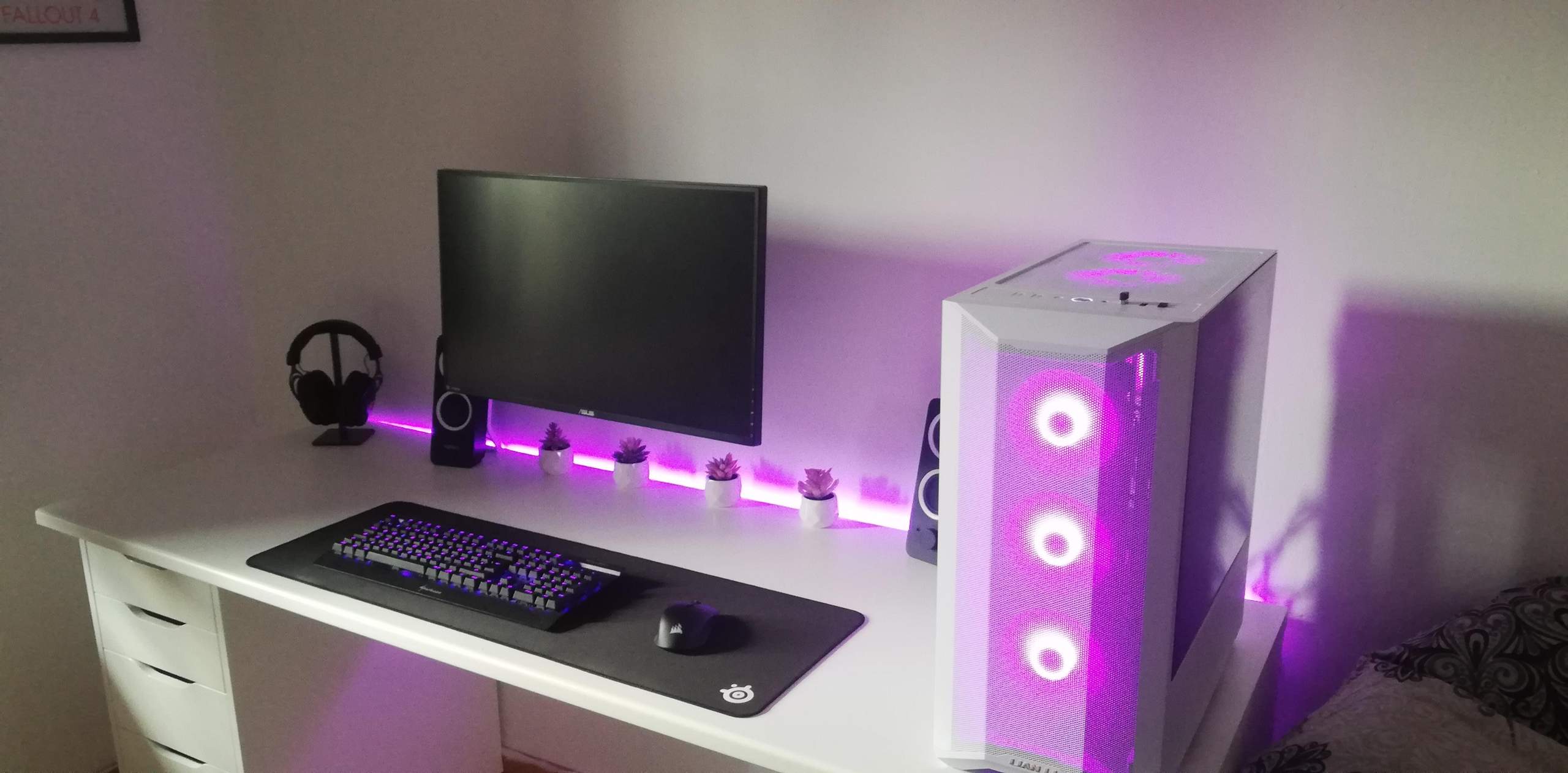 Was könnte ich an die Wand über mein Setup machen? (Computer, Technik ...