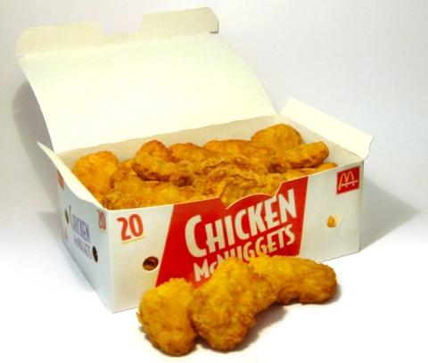 er Chicken Mcnuggets Bei Mcdonalds Wie Viel Kosten Die Mcdonald S Nuggets