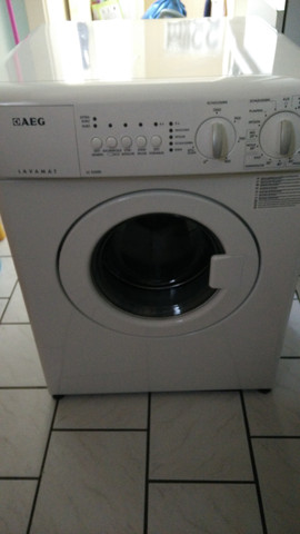 Was muss ich machen, wenn meine Waschmaschine (AEG Lavamat LC 53500), nicht mehr abpumpt?