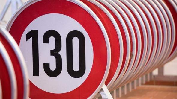 Was passiert,wenn man nur 70 km/h auf der Autobahn fährt?