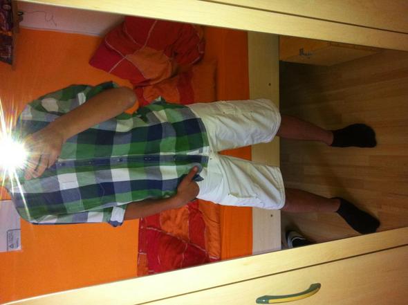 Hemd ausser Hose - (Jungs, Mode, Klamotten)