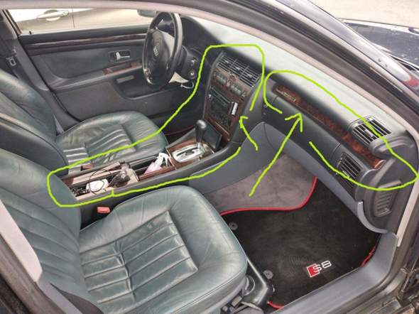 Was sind das für Kunststoffelemente im Audi A8?