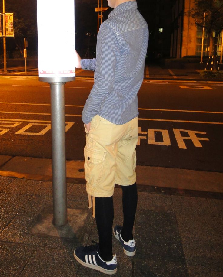 Was unter der shorts tragen? (Strumpfhose, Leggins)