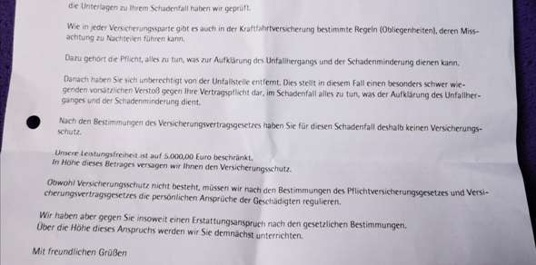 - (Versicherung, Kfz-Versicherung, Fahrerflucht)