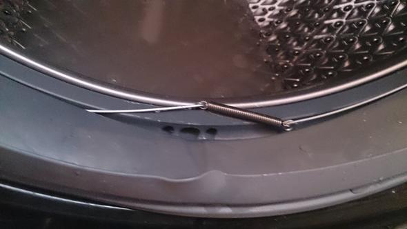 Waschmaschine Dichtungsring Draht Rausgesprungen