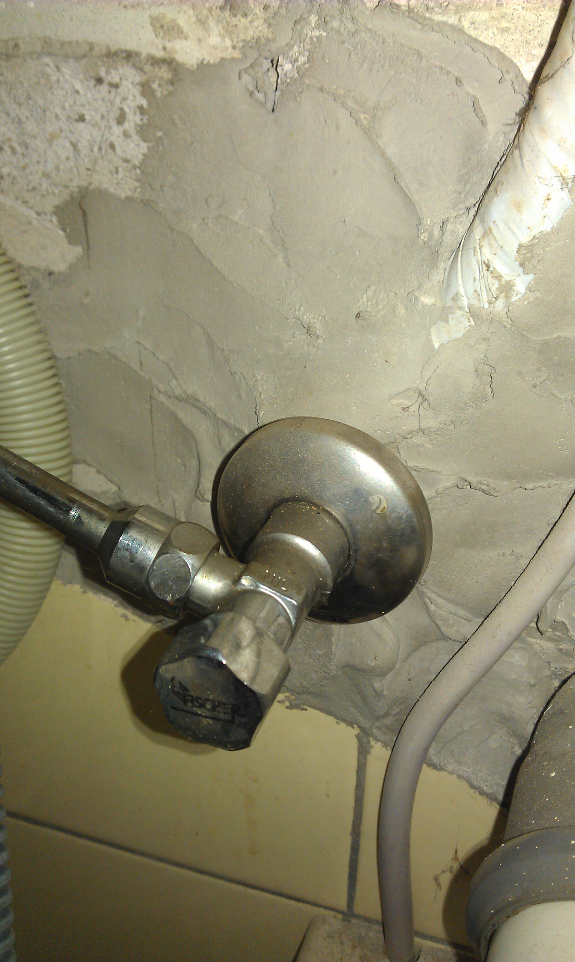 Waschmaschine, Geschirrspüler und Warmwasserspeicher gleichzeitig