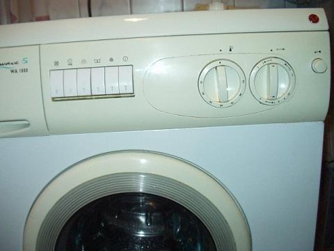 Hoover Frontansicht - (Waschmaschine, Pumpe, abpumpen)