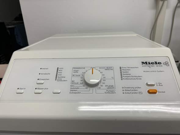 Waschmaschine Miele Softtronic W204 Wasser wird nicht abgepumpt?
