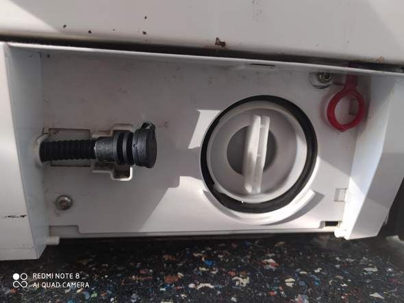 Waschmaschine pumpt nicht ab? (Technik, Technologie, abpumpen)