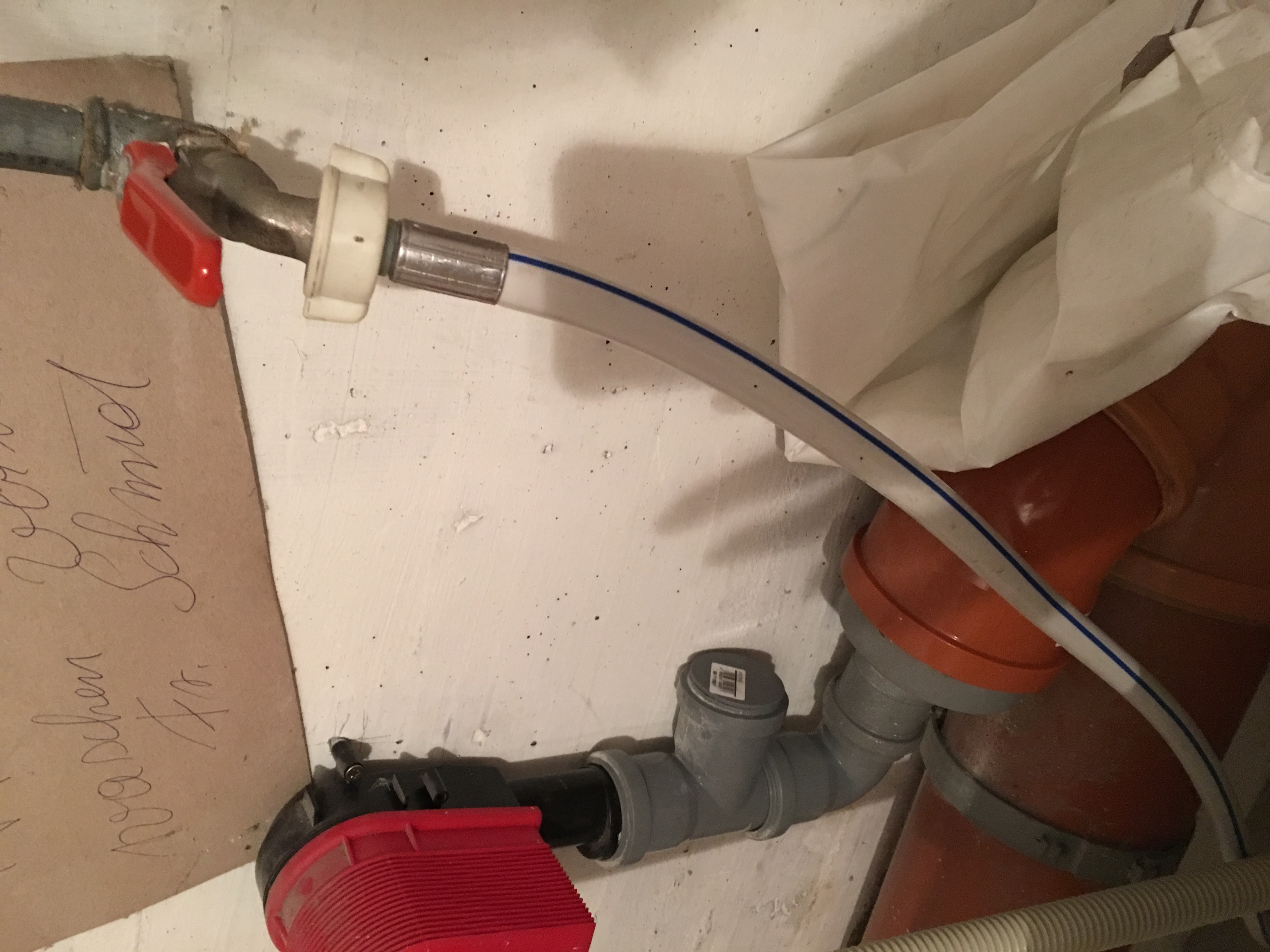 Waschmaschinenanschluss im Keller? (Waschmaschine)