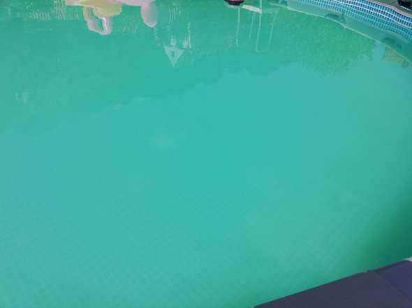 Wasser Im Pool Milchig Was Tun