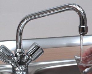 Wasserhahn läuft plötzlich (Technik, Wasser, Bad)