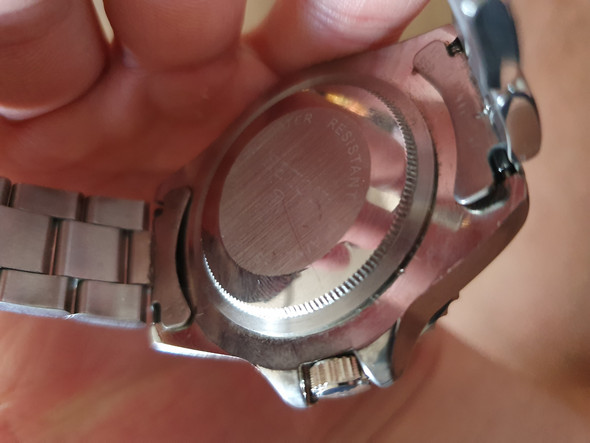 We Kriege Ich Diesen Deckel Auf Technik Uhr Batteriewechsel