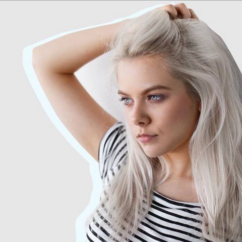 Weiss Graue Haare Bekommen Friseur Haarfarbe Farben