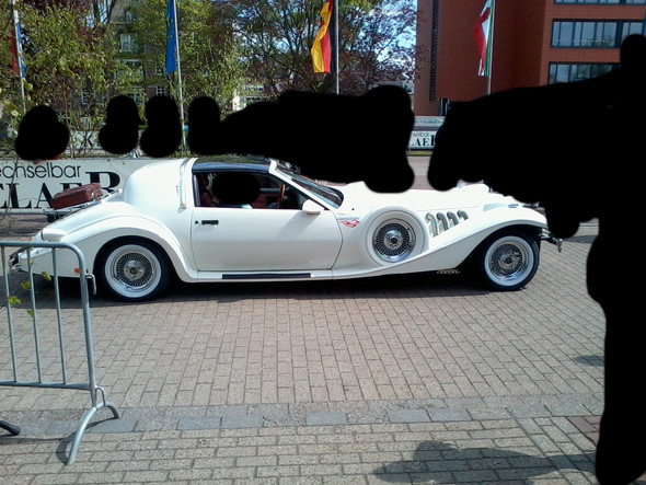 Bild 2 - (Auto, Oldtimer, Automarke)