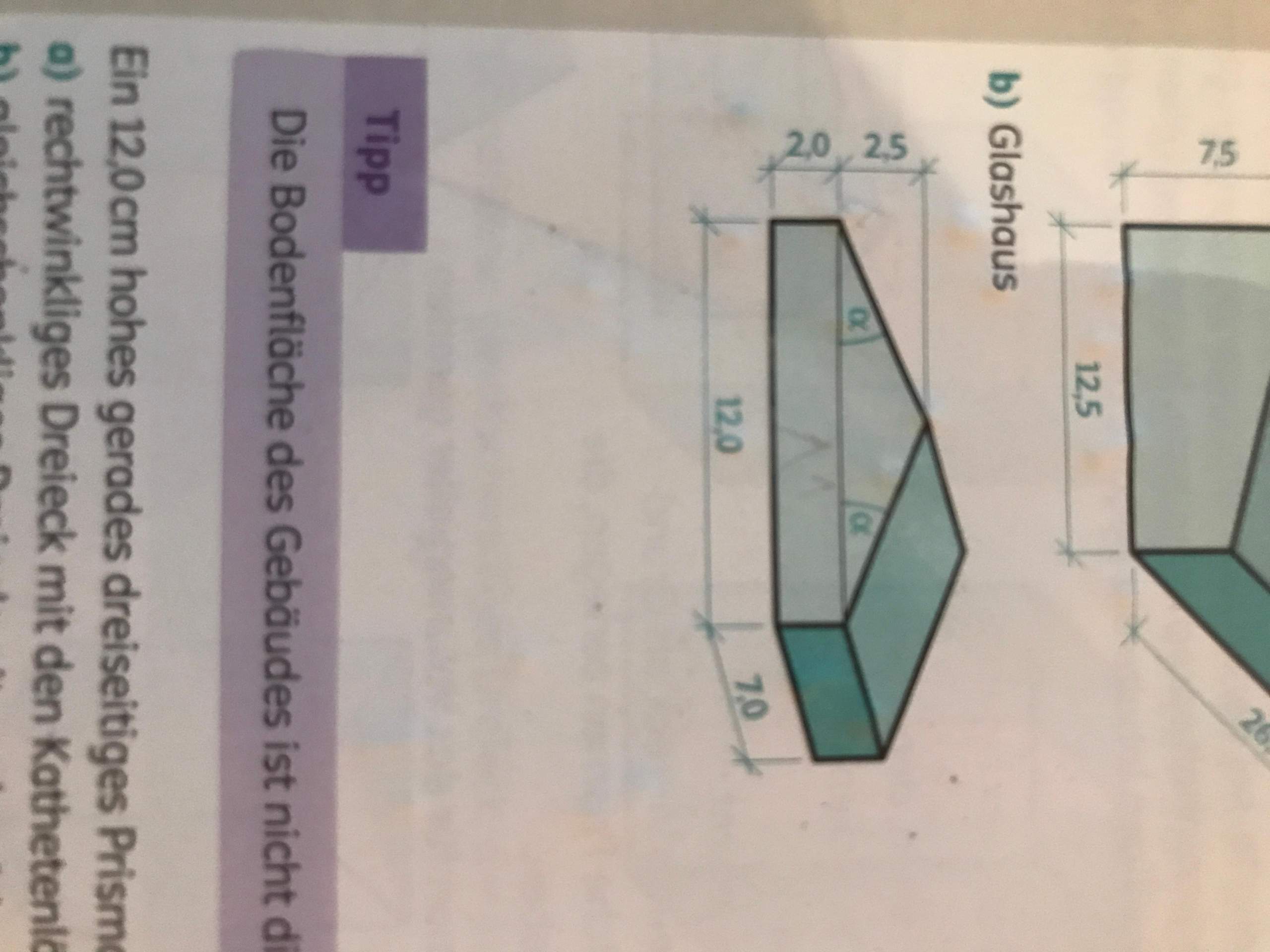 Weiß jemand wie man von dem Prisma das Volumen berechnet? (Mathematik)