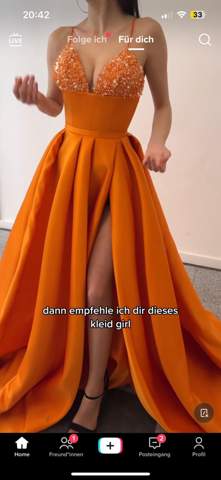 Weiß jemand wo ich so ein Kleid finde?