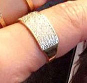 Ring Gold 1 - (Gold, Ring)