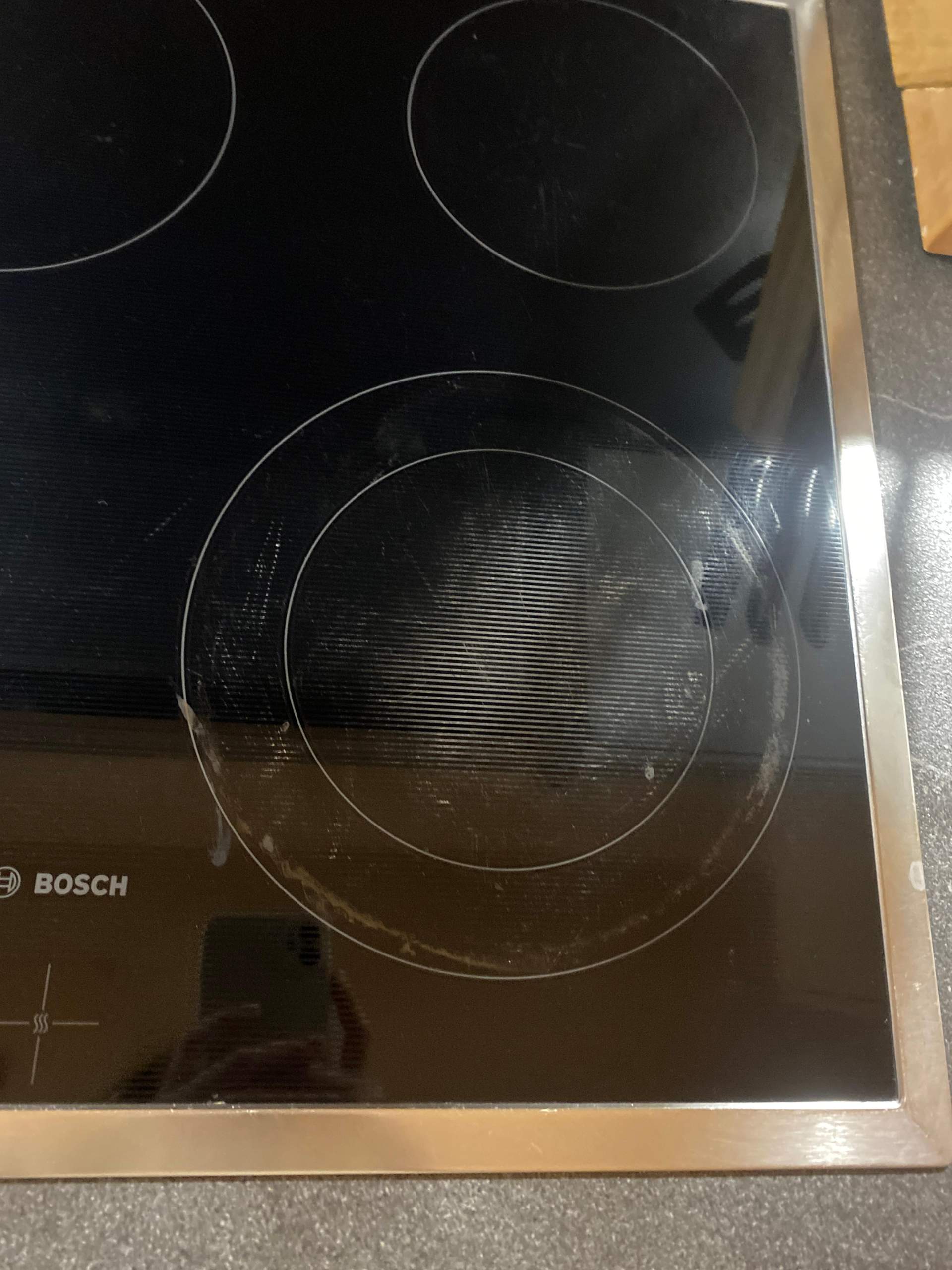 Weiße Flecken auf dem Ceranherd? (kochen, Kratzer, Ceranfeld)