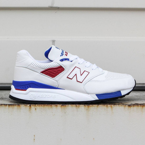 Weisse Leder Schuhe Wieder Auffrischen Aber Wie Reinigen