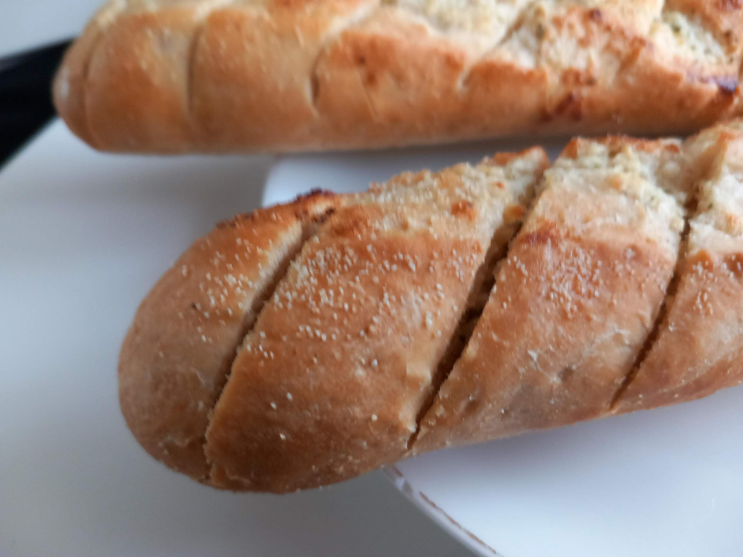 Weiße punkte auf baguette? (Haltbarkeit, Brot, Mindesthaltbarkeitsdatum)
