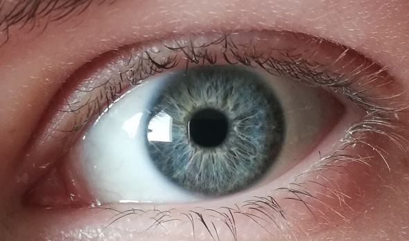 Was bedeutet die Augenfarbe grau?