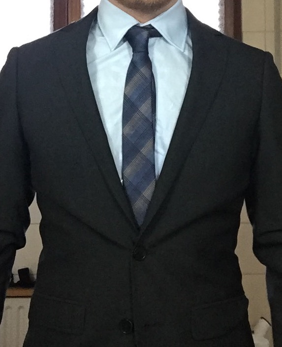 Welche dieser Krawatte zum hellblauem Hemd? (Mode, Kleidung, Klamotten)