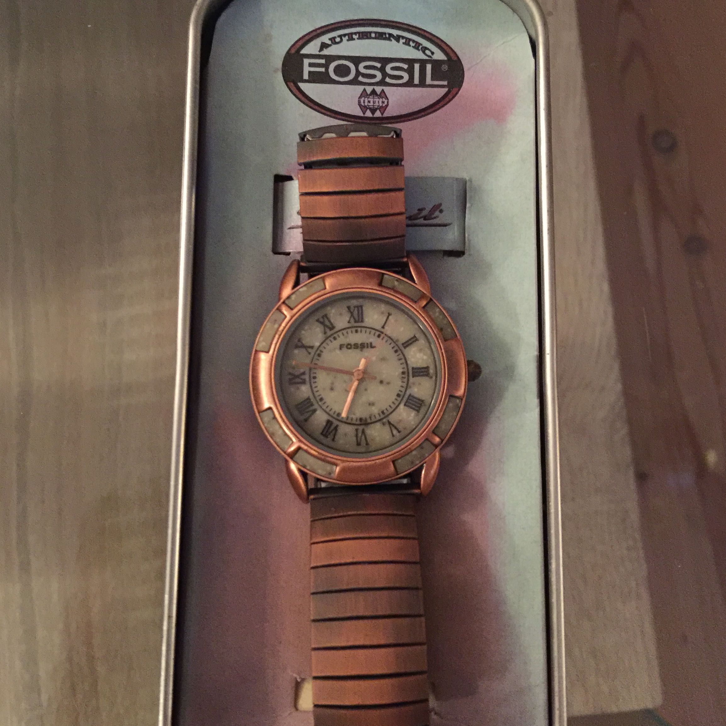 Welche fossil Uhr ist das und was ist sie noch wert Welche fossil Uhr ist das und was ist sie noch wert