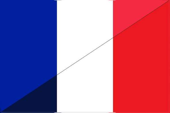 Welche Frankreich-Flagge gefällt dir besser?