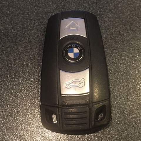 Welche Funktion hat dieser Knopf auf dem Schlüssel (BMW)? (Technik