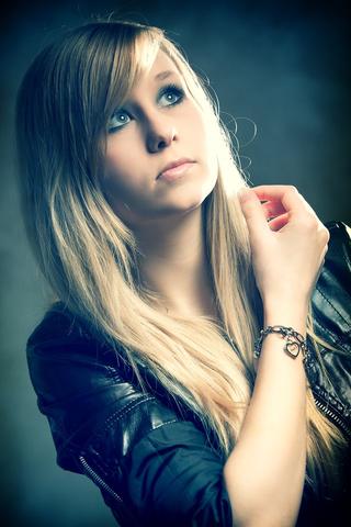 Hellblond - (Haarfarbe, Styling)