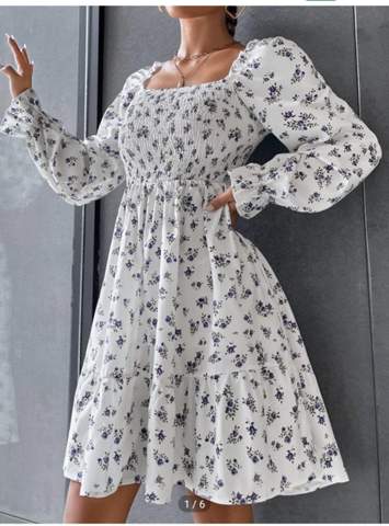Welche Kleid ist schöner ich bin hell nicht so hell hautfrabe mittel und habe hell  braune harre braune augen bin 159cm Welche Kleid würde mir stehen?