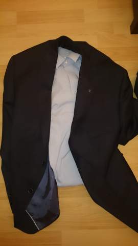 - (Mode, Bewerbung, Style)